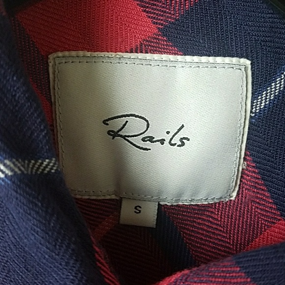 Rails button down - Picture 3 of 3